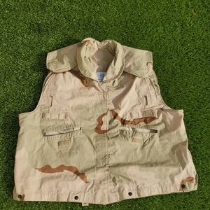 Personnel Armor System for Ground Troops (PASGT) vest cover Size L/XL